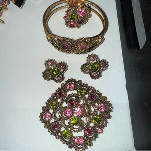 Vintage Sarah Coventry “Austrian Lites” full parure 1973 4 pieces